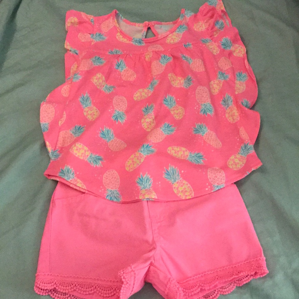 NWOT 3t short and 4t top set neon pink 3 for $20